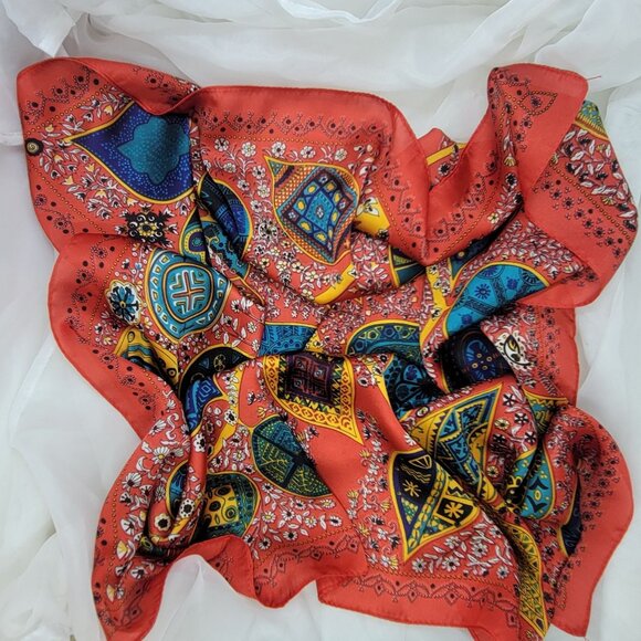 Elegant Luxury Silky Square Scarf Satin Red Tree Leaf Print Bandana Shawl Floral - Picture 5 of 6